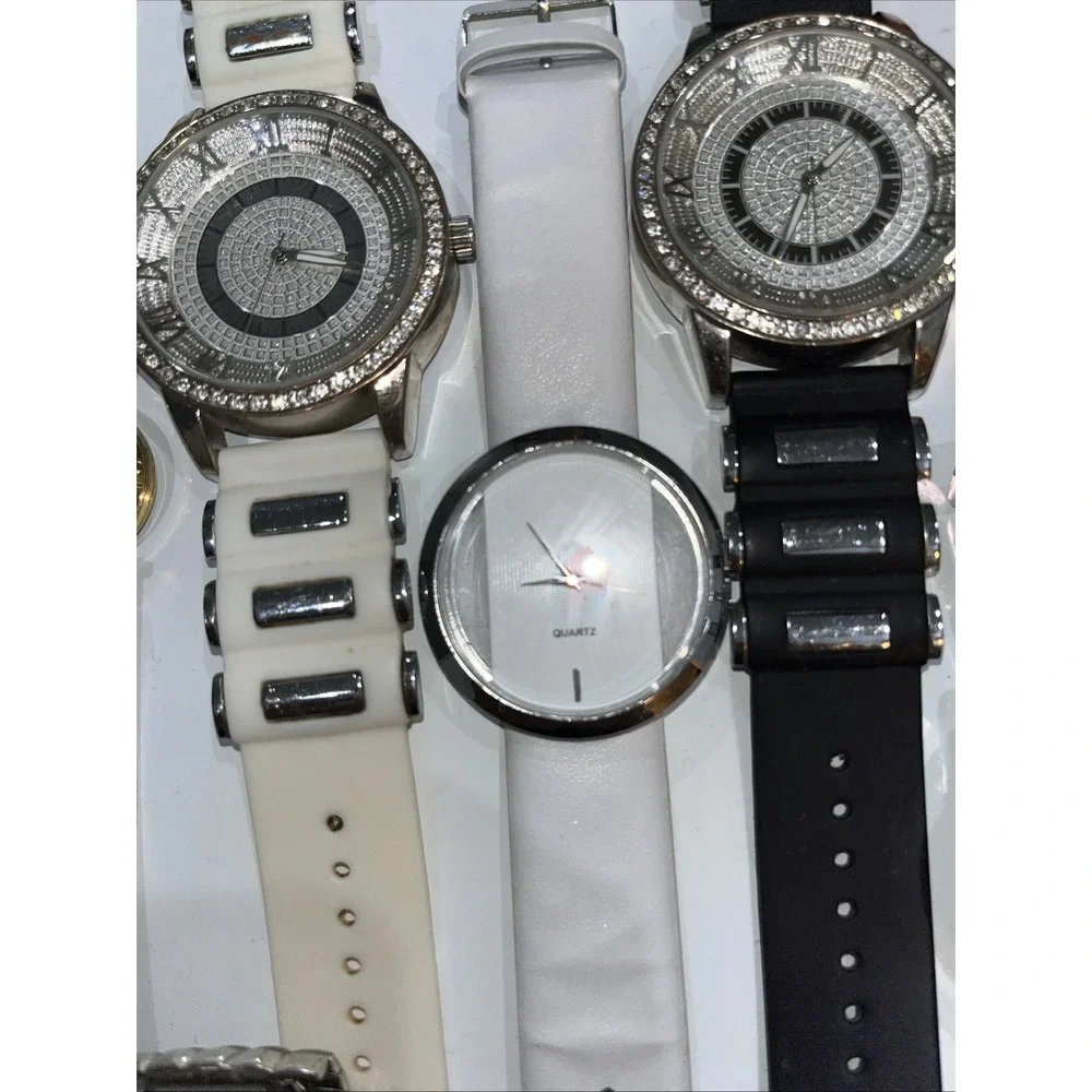 Watches Lot of 10 Women's‎ used Need Batteries